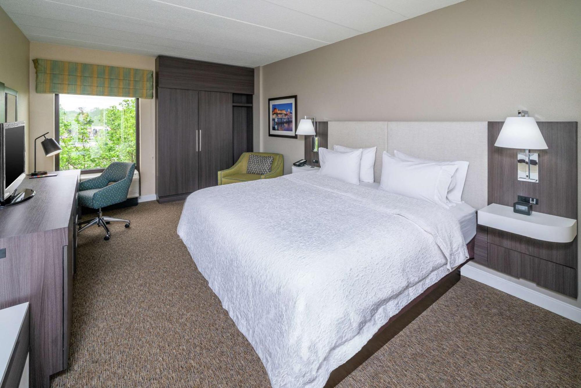 Hampton Inn & Suites Valley Forge/Oaks Phoenixville Exterior foto